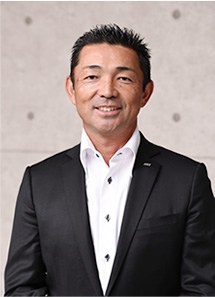 代表者 : 代表取締役社長　沖野　幸一　氏