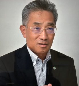 代表者 : 代表取締役　松井　正尚　氏